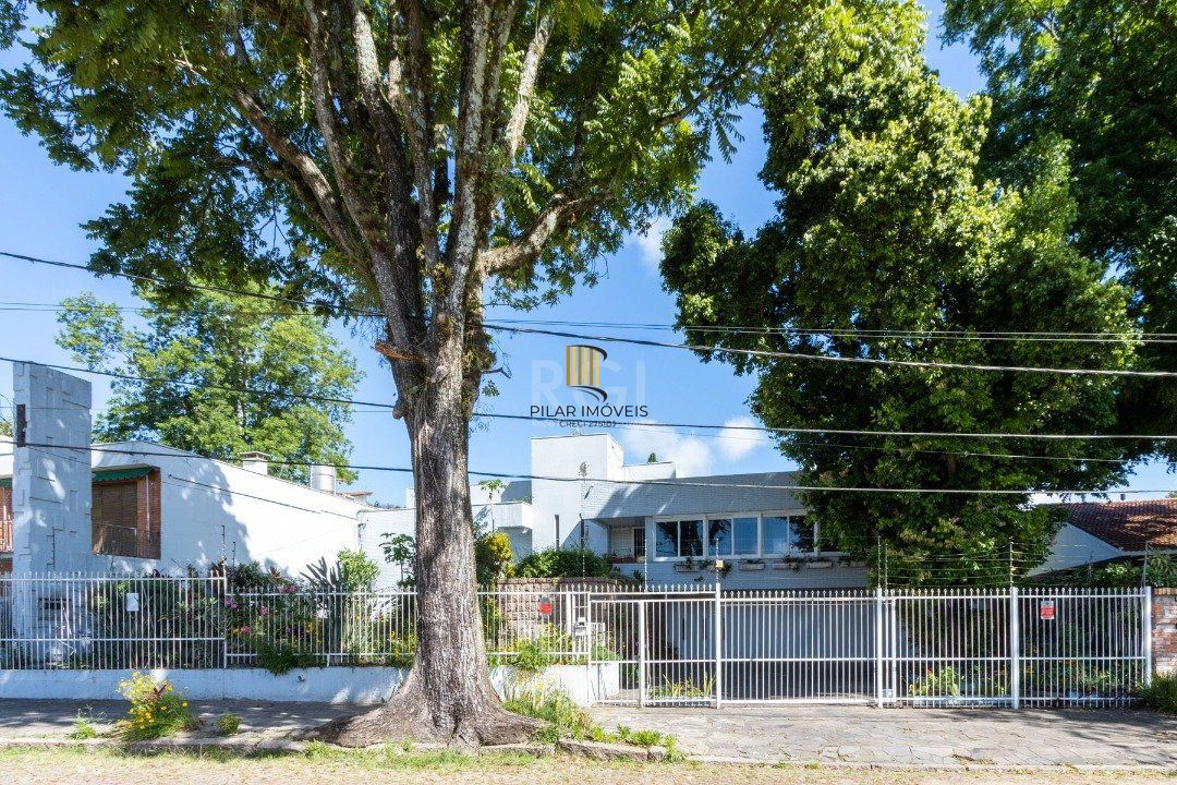 Casa 3 dormitórios no bairro Vila Assunção - Pilar Imóveis