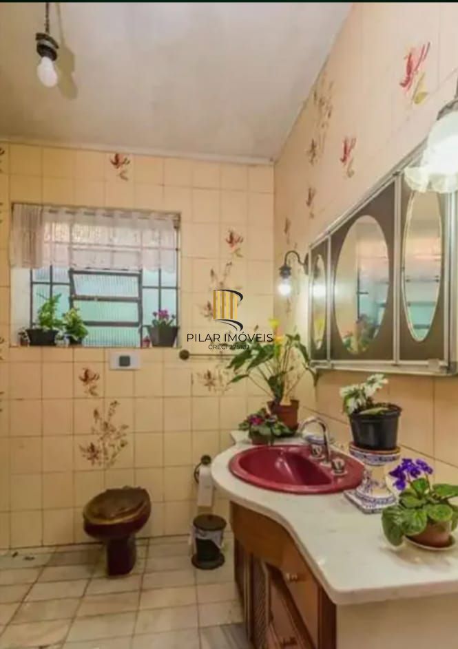 Casa com 5 quartos à venda na Rua Doutor Possidônio Cunha, 62, Vila Assunção, Porto Alegre