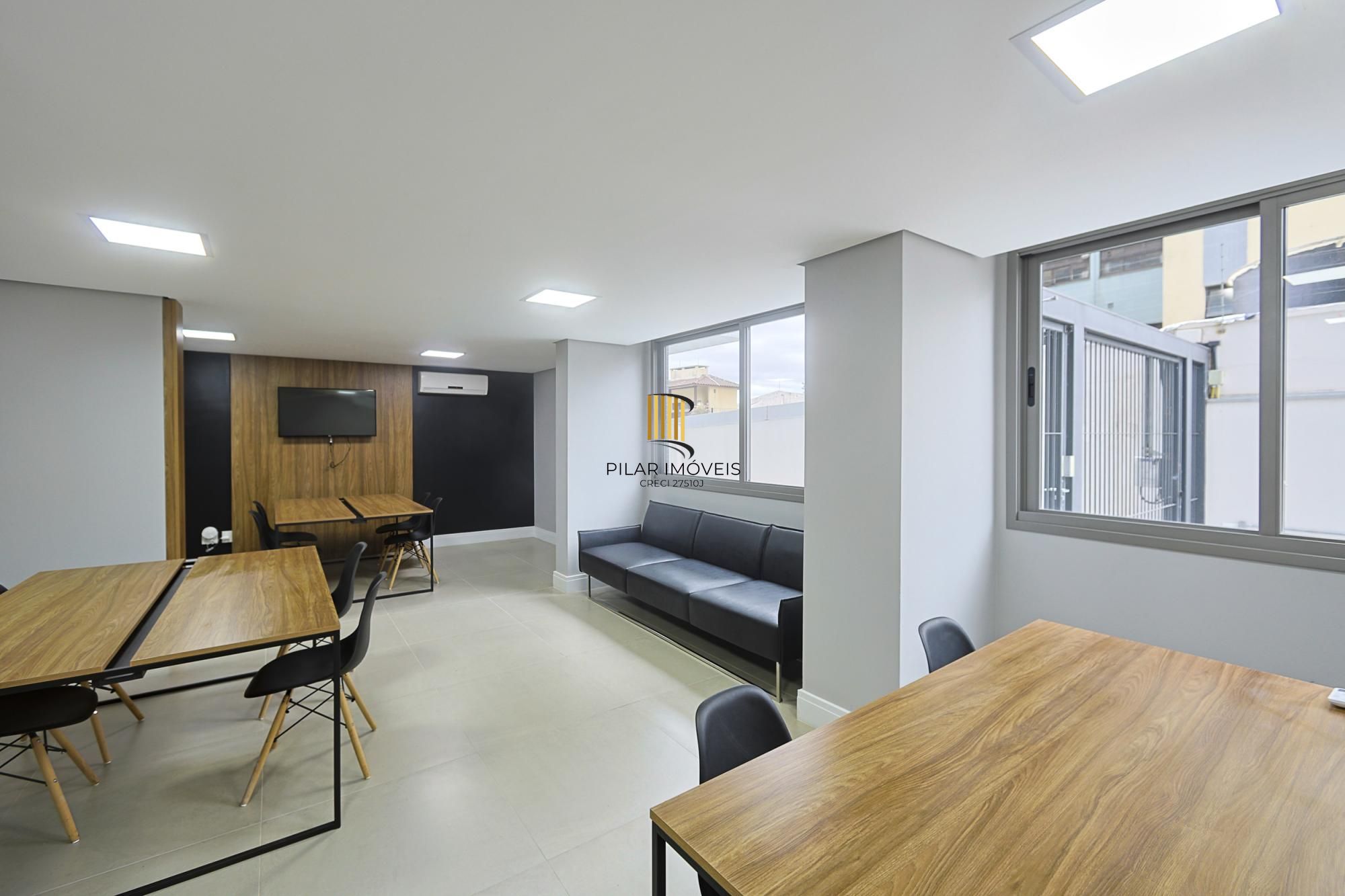 Apartamento com 217m² e 3 dormitórios no bairro Tristeza em PORTO ALEGRE para Comprar