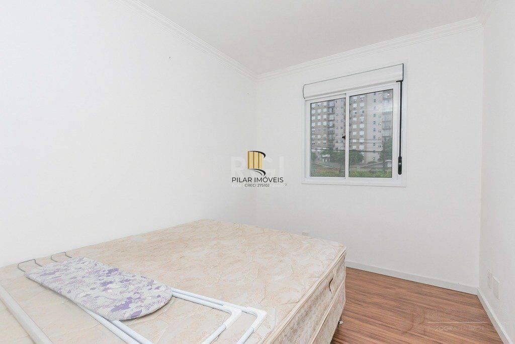 Apartamento para Venda - 72.01m², 3 dormitórios, sendo 1 suites, 1 vaga - Camaquã