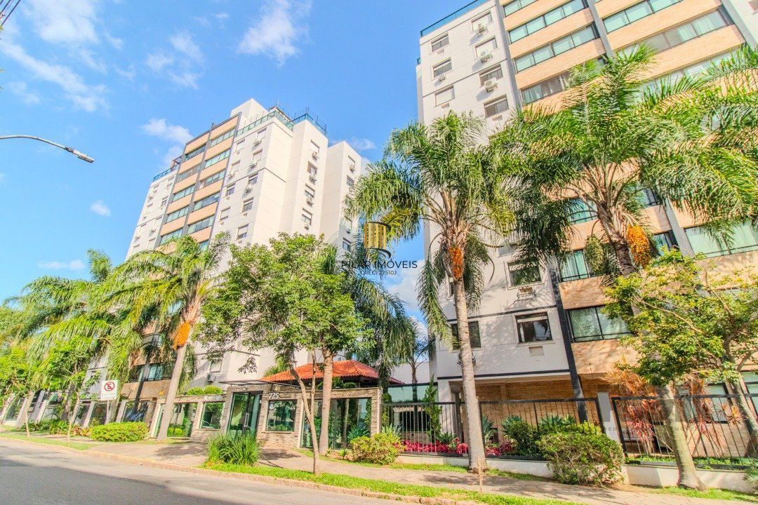 Cobertura Horizontal,  3 quartos, 1 suite, piscina, condominio com infra, 2 vagas - Bairro Tristeza