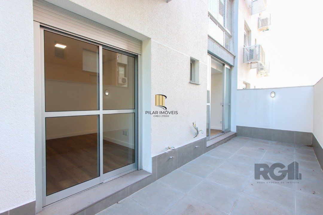 Apartamento em Porto Alegre no Bairro Petrópolis, de 1 quarto, GARDEN , semi mobiliado