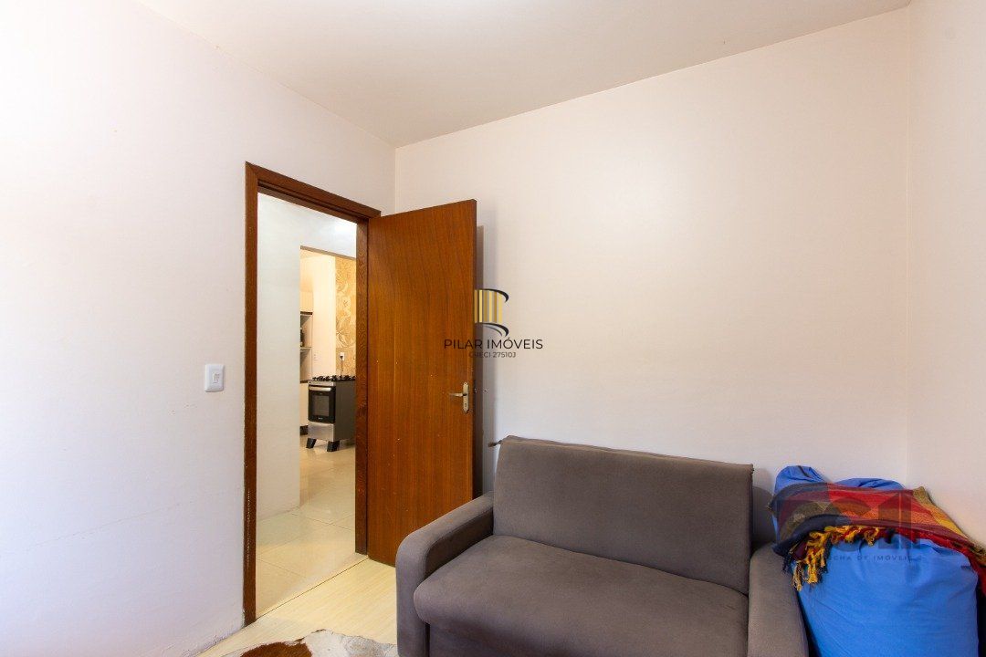 Casa 4 dormitórios no bairro Hípica