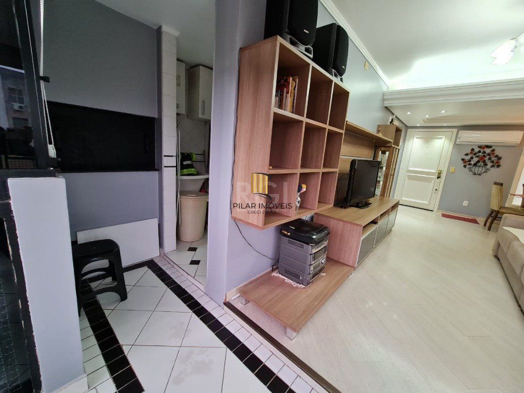 Apartamento para Venda - 94.67m², 3 dormitórios, sendo 1 suites, 1 vaga - Menino Deus