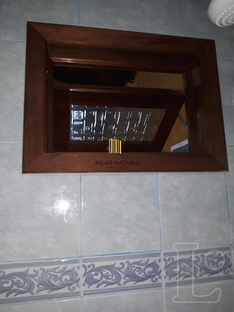 Casa para Venda - 114m², 2 dormitórios, sendo 1 suites, 2 vagas - Zona Nova