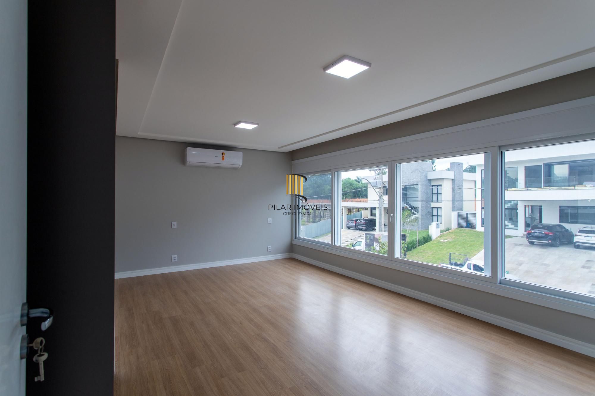 Casa Condominio para Venda - 300m², 3 dormitórios, sendo 3 suites, 2 vagas - Alphaville