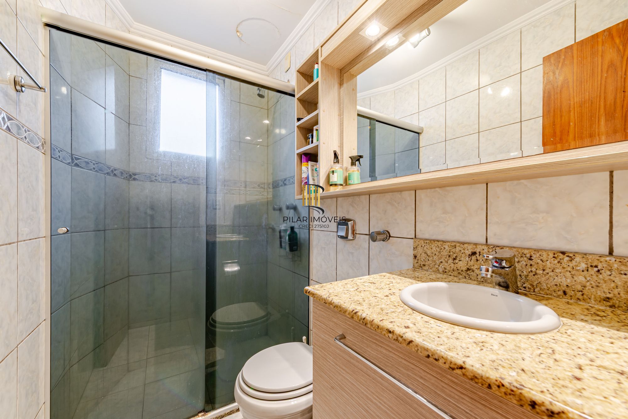 Apartamento 2 dormitórios, 2 vagas, no Bairro Nonoai.