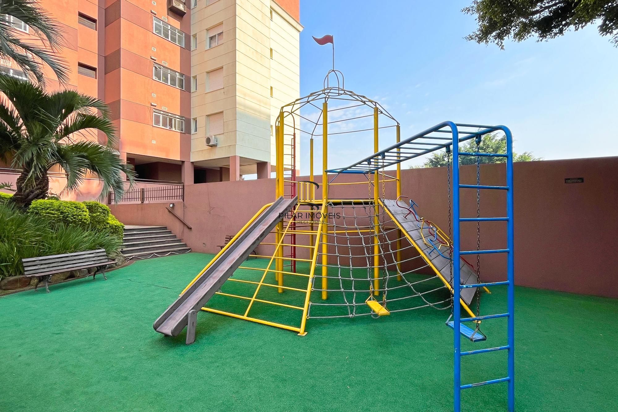 Apartamento de 97m² privativos com 3 dormitórios e 2 vagas