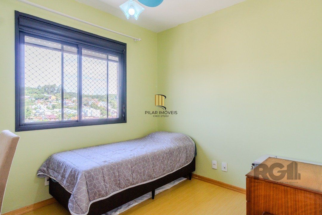 Cobertura Horizontal,  3 quartos, 1 suite, piscina, condominio com infra, 2 vagas - Bairro Tristeza