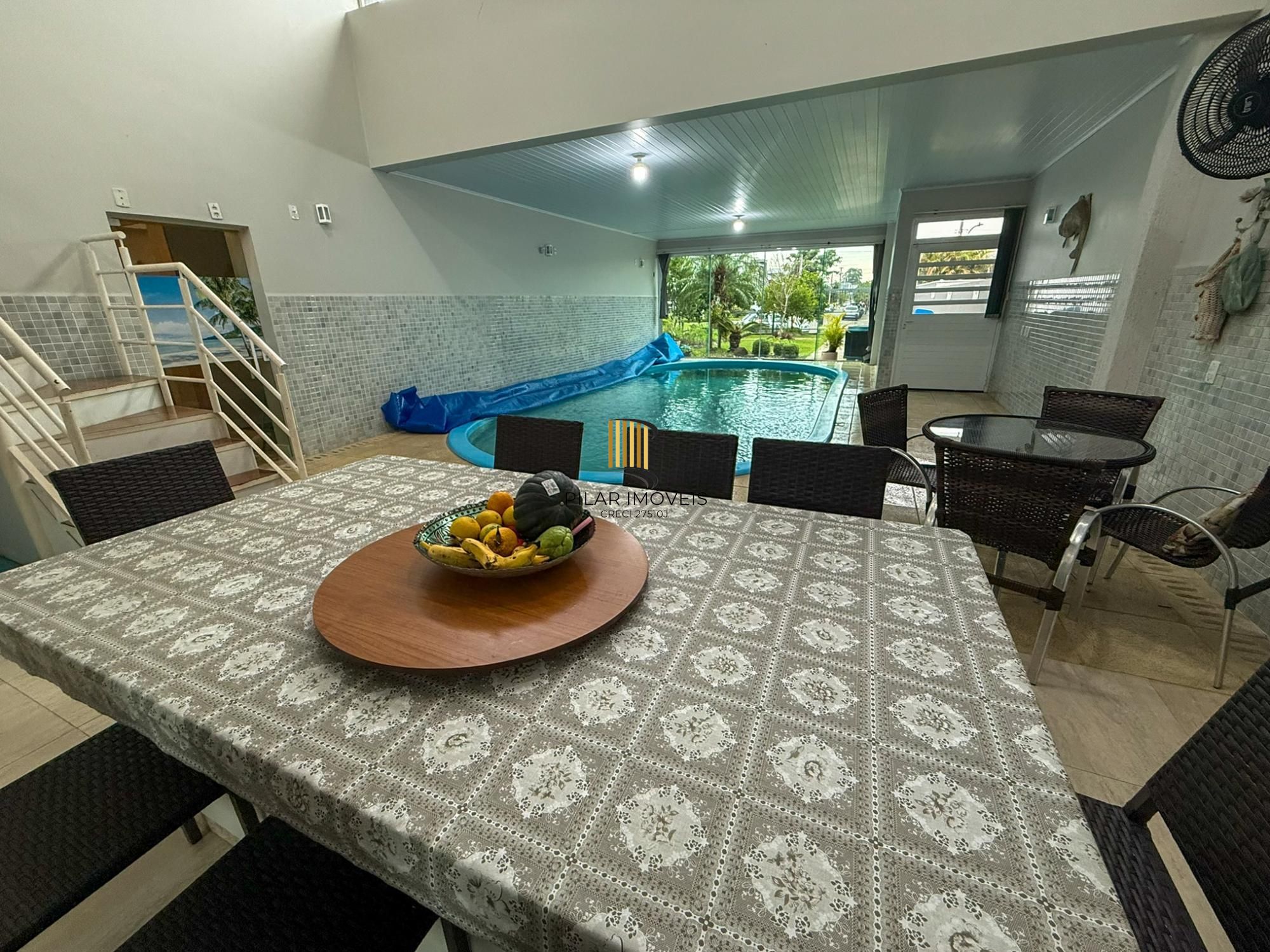 Casa no Lagos de Nova Ipanema com Elevador