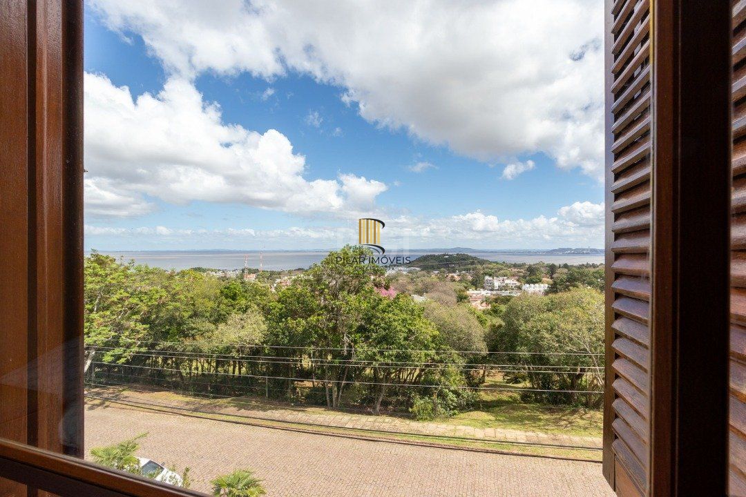 Casa para Venda - 358.78m², 3 dormitórios, sendo 1 suites, 3 vagas - Jardim Isabel