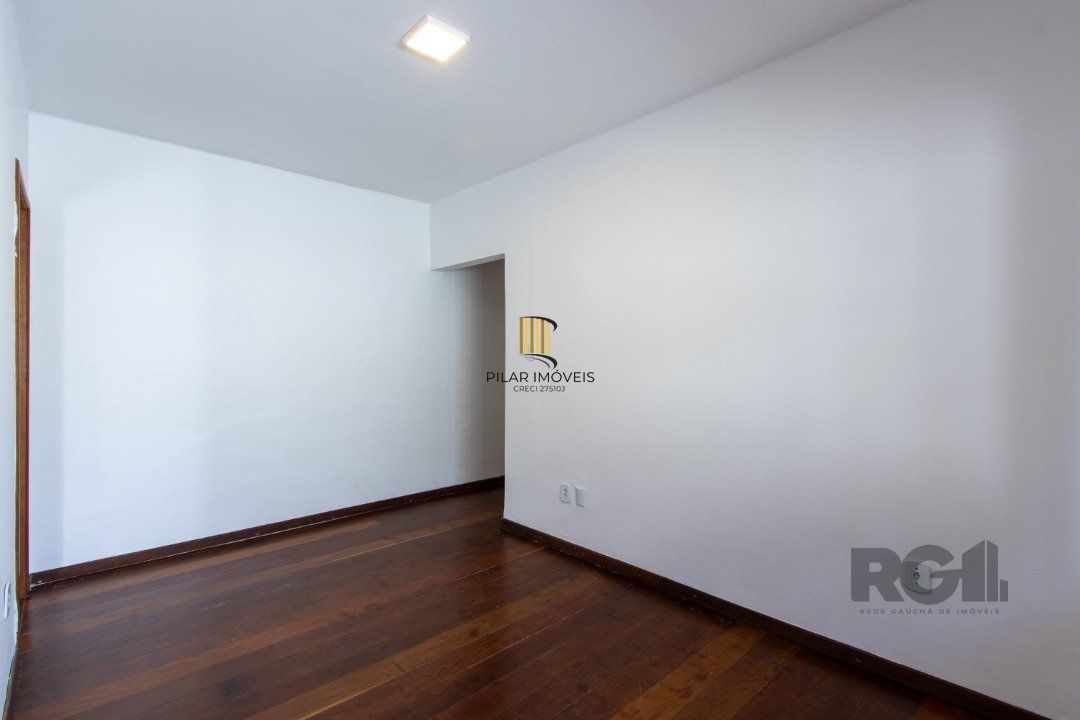 Casa residencial térrea  no bairro Ipanema