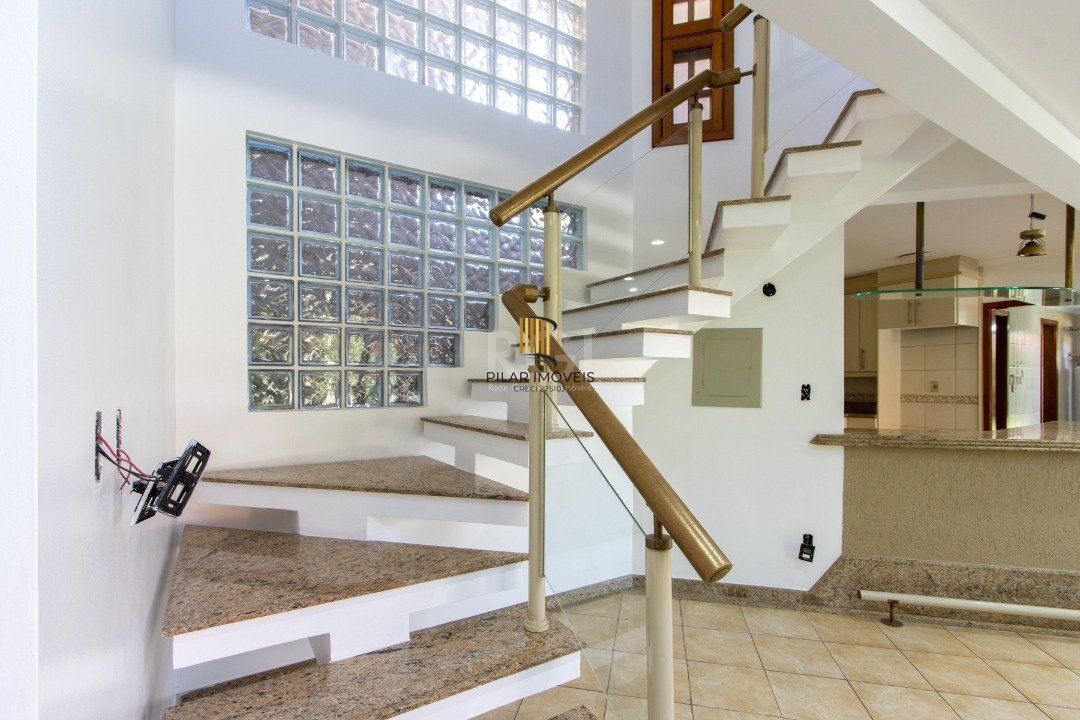 Casa 3 dormitórios no bairro Ipanema