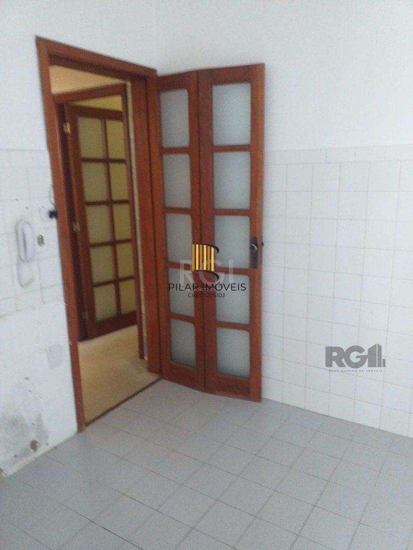Apartamento 2 dormitórios no bairro Tristeza