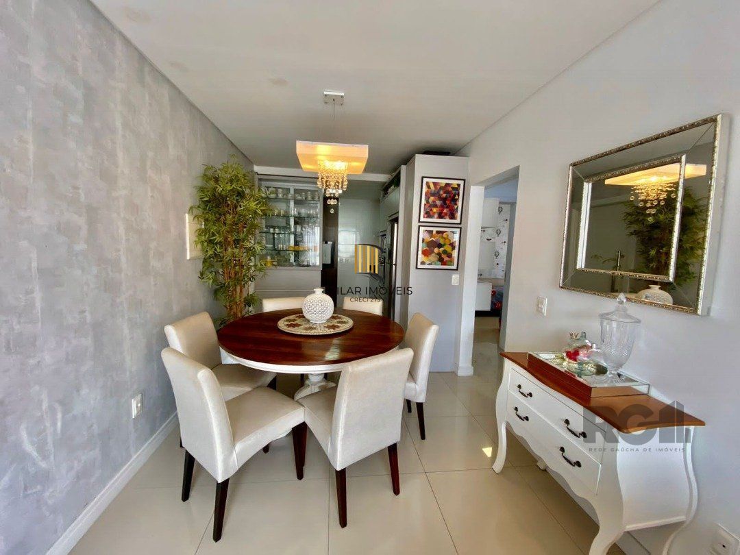 Apartamento 2 dormitórios no bairro Centro