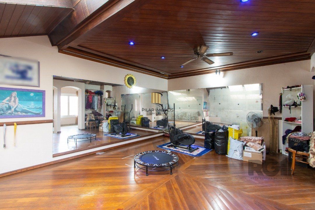 Casa para Venda - 238.68m², 4 dormitórios, sendo 1 suites, 4 vagas - Ipanema