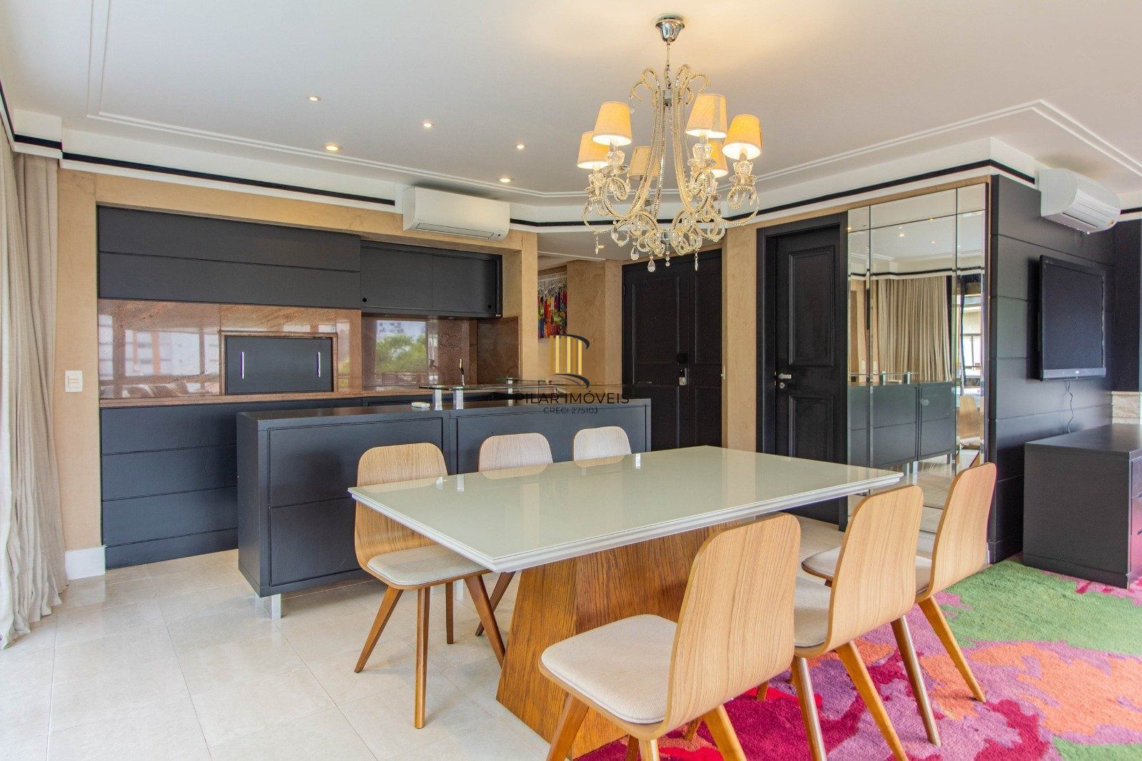 Apartamento Garden com 202m² e 3 dormitórios, 3 suítes, 3 vagas