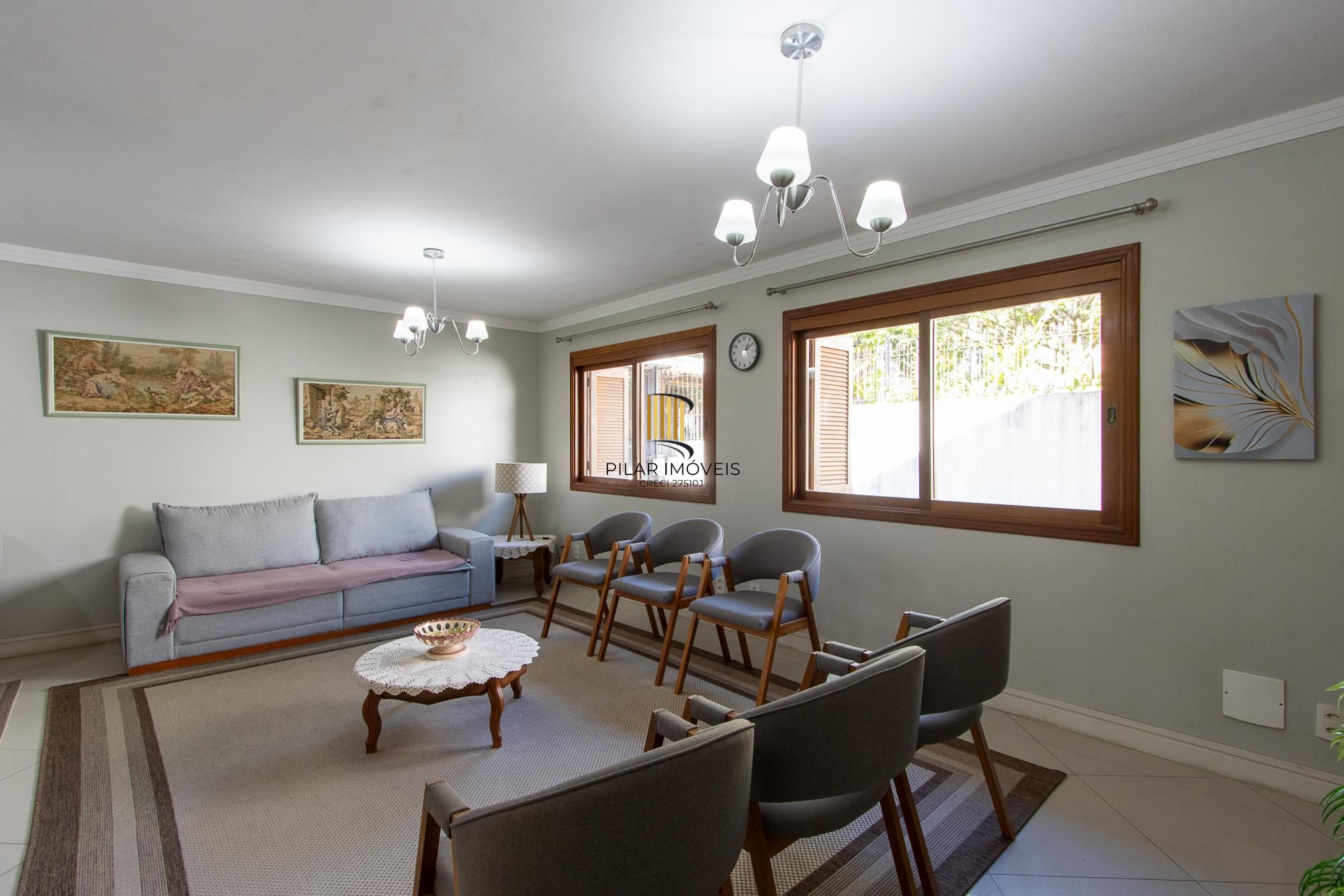 Casa Condominio  - 197m² de aréa nprivativa, 03 dormitórios 01 suites, 02 vagas - Tristeza