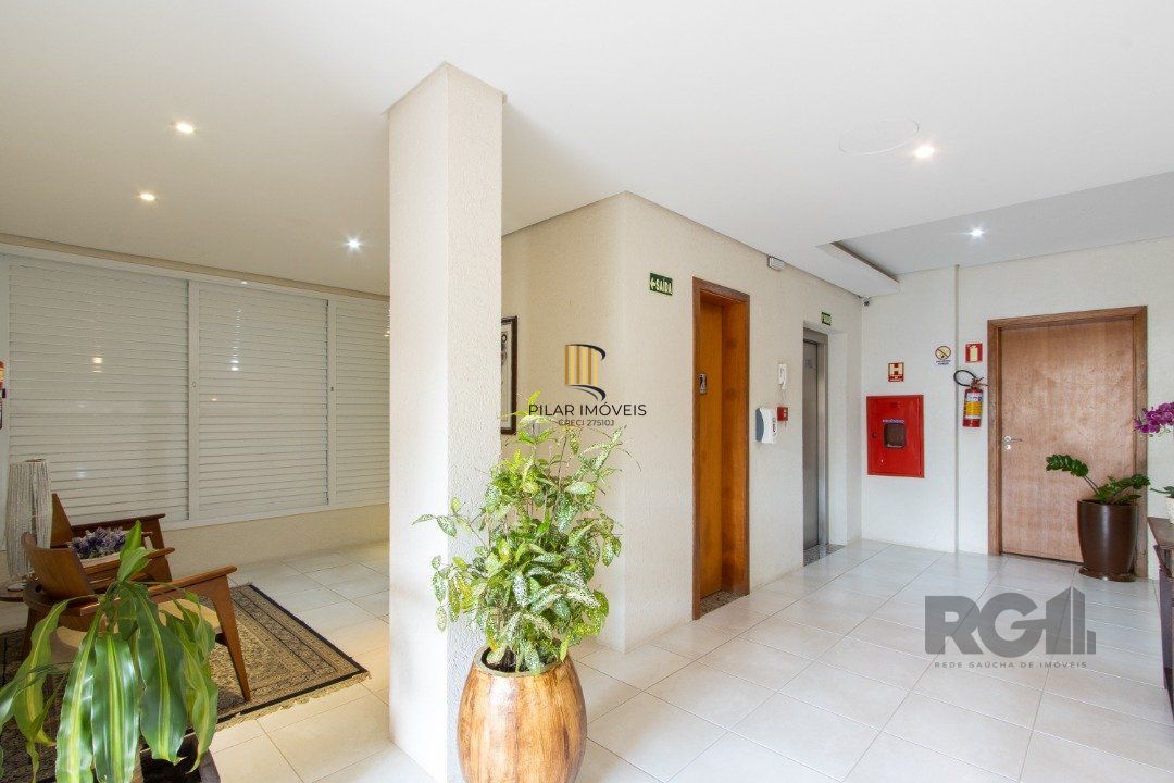 Apartamento para Venda - 102m², 3 dormitórios, sendo 2 suites, 2 vagas - Tristeza