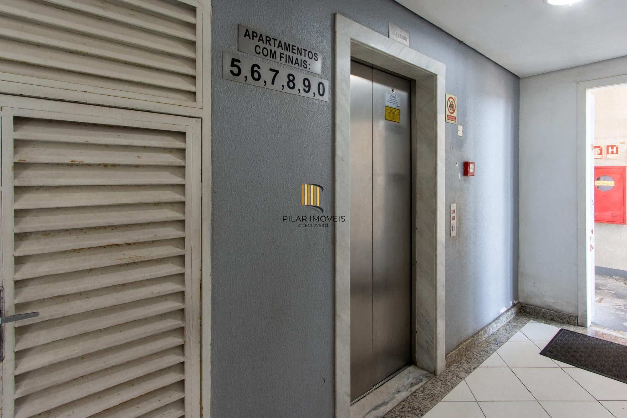 Apartamento de 2 dormitórios,  para venda no bairro Teresópolis.