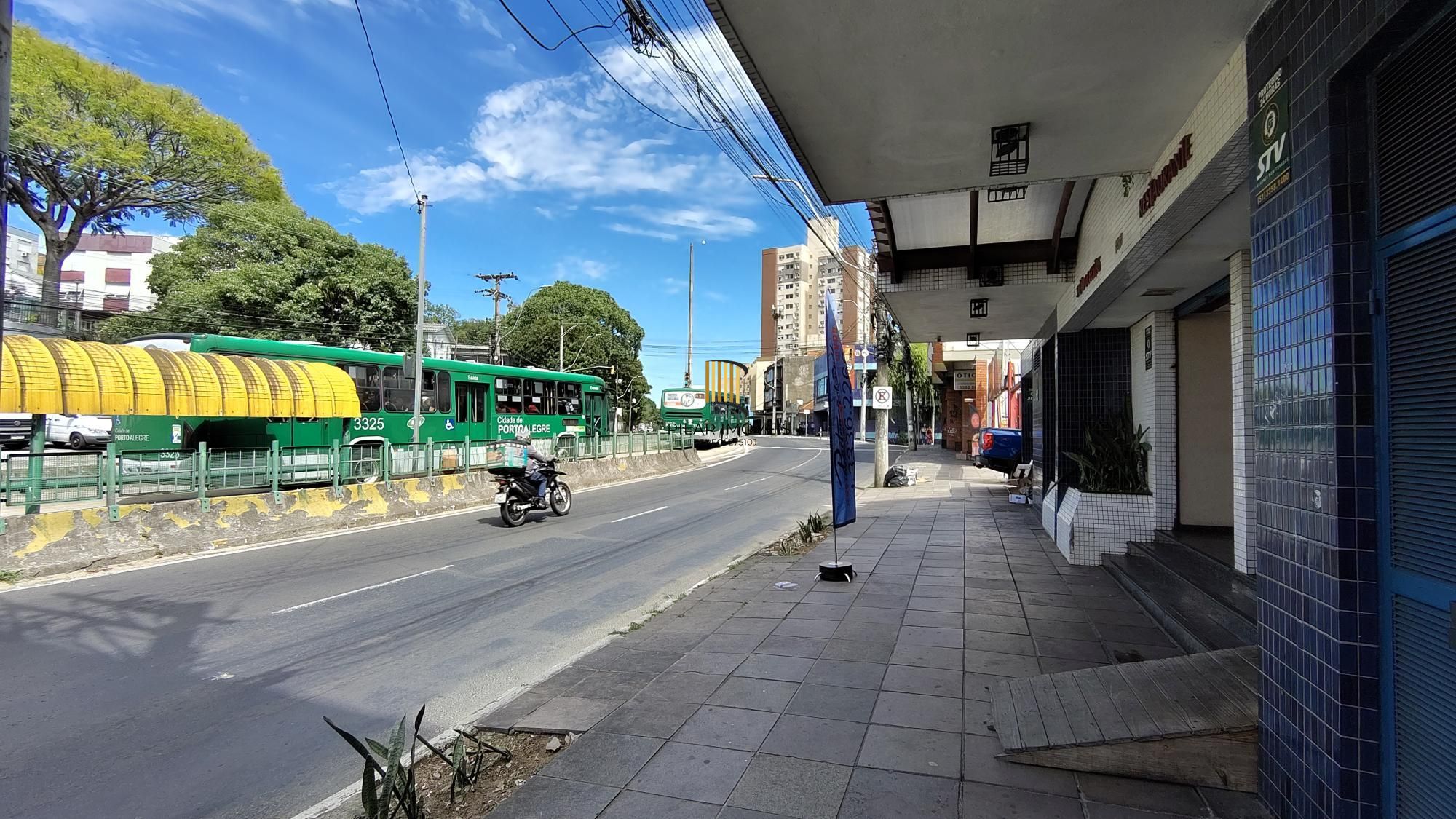 Sala Comercial 1 dormitório no bairro Partenon