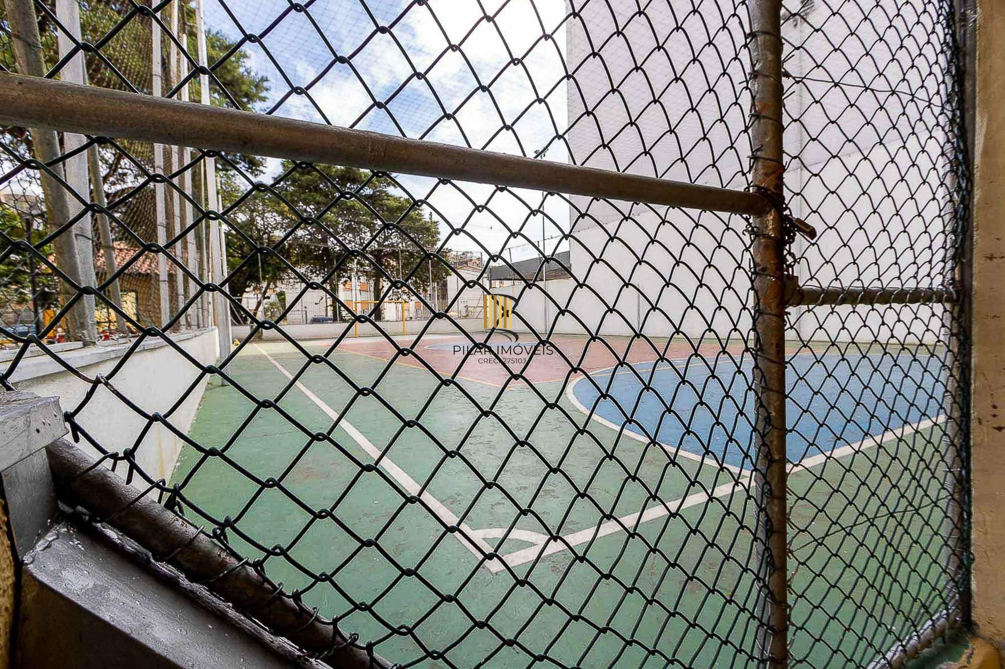 APARTAMENTO 2 DORMITÓRIOS, REFORMADO - BAIRRO TRISTEZA