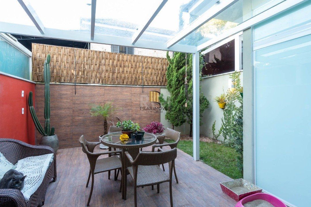 Casa Condominio para Venda - 188.6m², 3 dormitórios, sendo 1 suites, 2 vagas - Tristeza