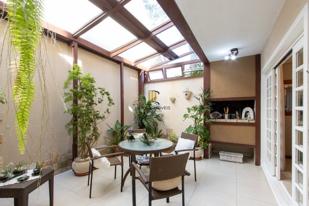 Casa de Condomínio 3 dormitórios no bairro Vila Conceição