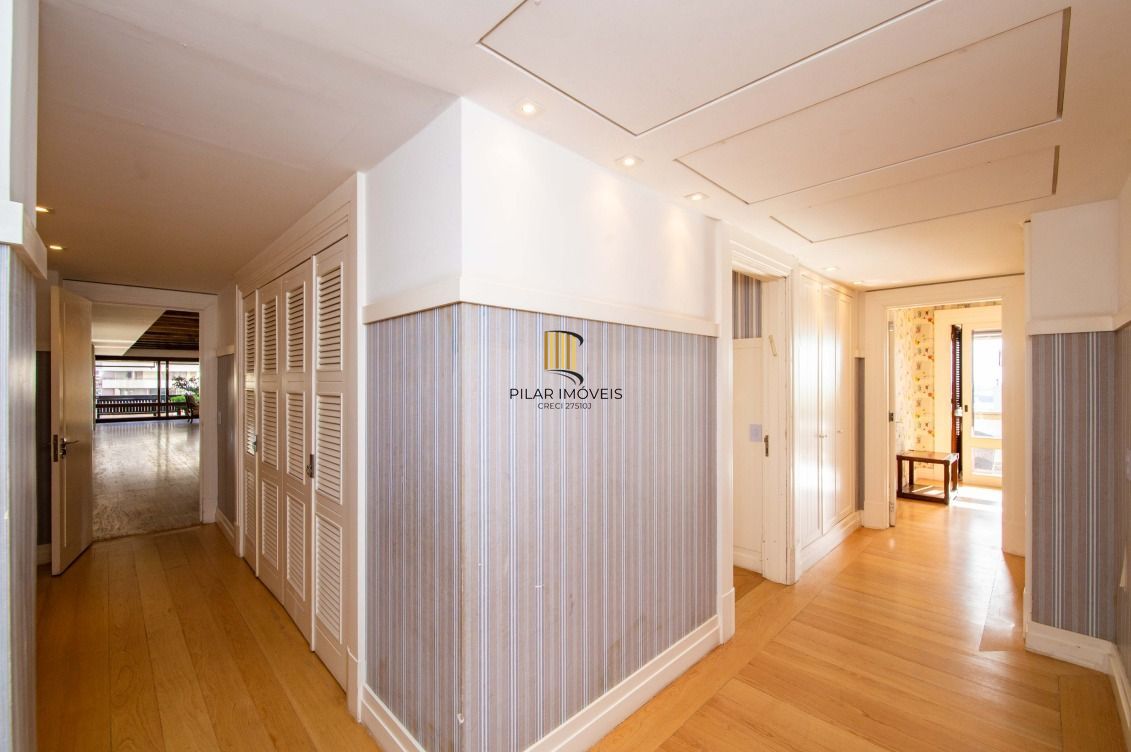 VISTA PERENE COM UM BELISSIMO POR DO SOL, 510M² NO BAIRRO MAIS ELEGANTE DE PORTO ALEGRE, MOINHOS DE VENTO