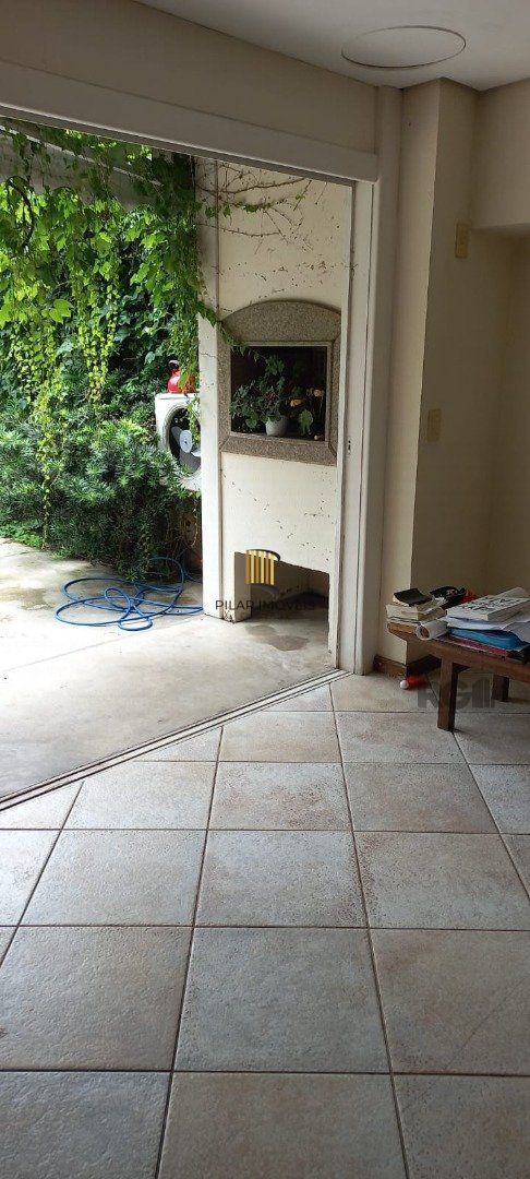 Casa em condomínio para vender, 222m², 3 dormitórios, Três Figueiras
