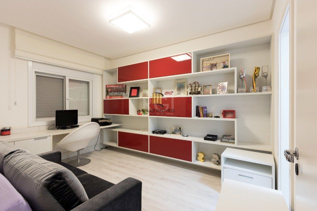 Cobertura para Venda - 319.17m², 3 dormitórios, sendo 3 suites, 4 vagas - Cristal