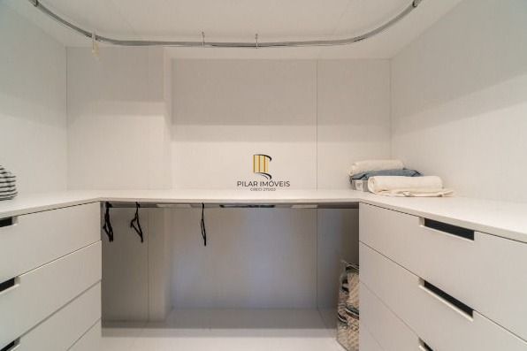 Garden com piscina privativa à venda no bairro Glória, com 146m² privativos, 2 dormitórios sendo 1 suíte, 1 vaga de garagem.