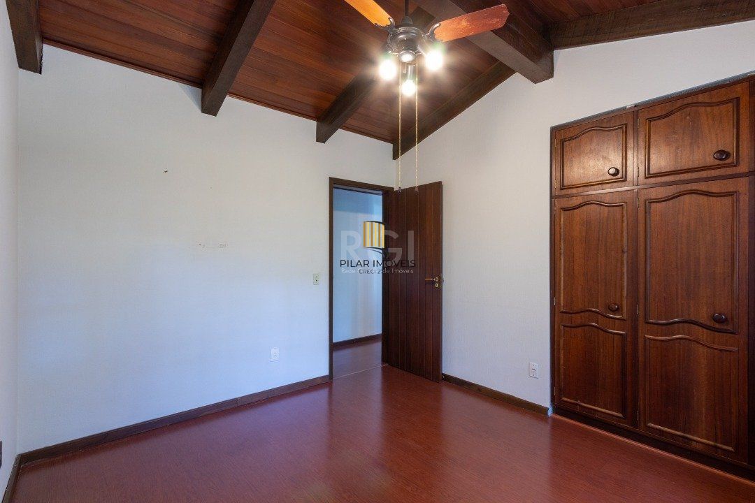 Casa para Venda - 357.28m², 4 dormitórios, sendo 1 suites, 4 vagas - Jardim Isabel