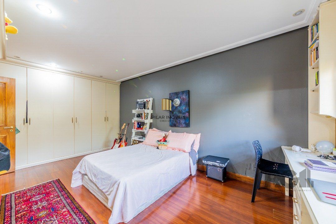 Apartamento 4 dormitórios no bairro Moinhos de Vento