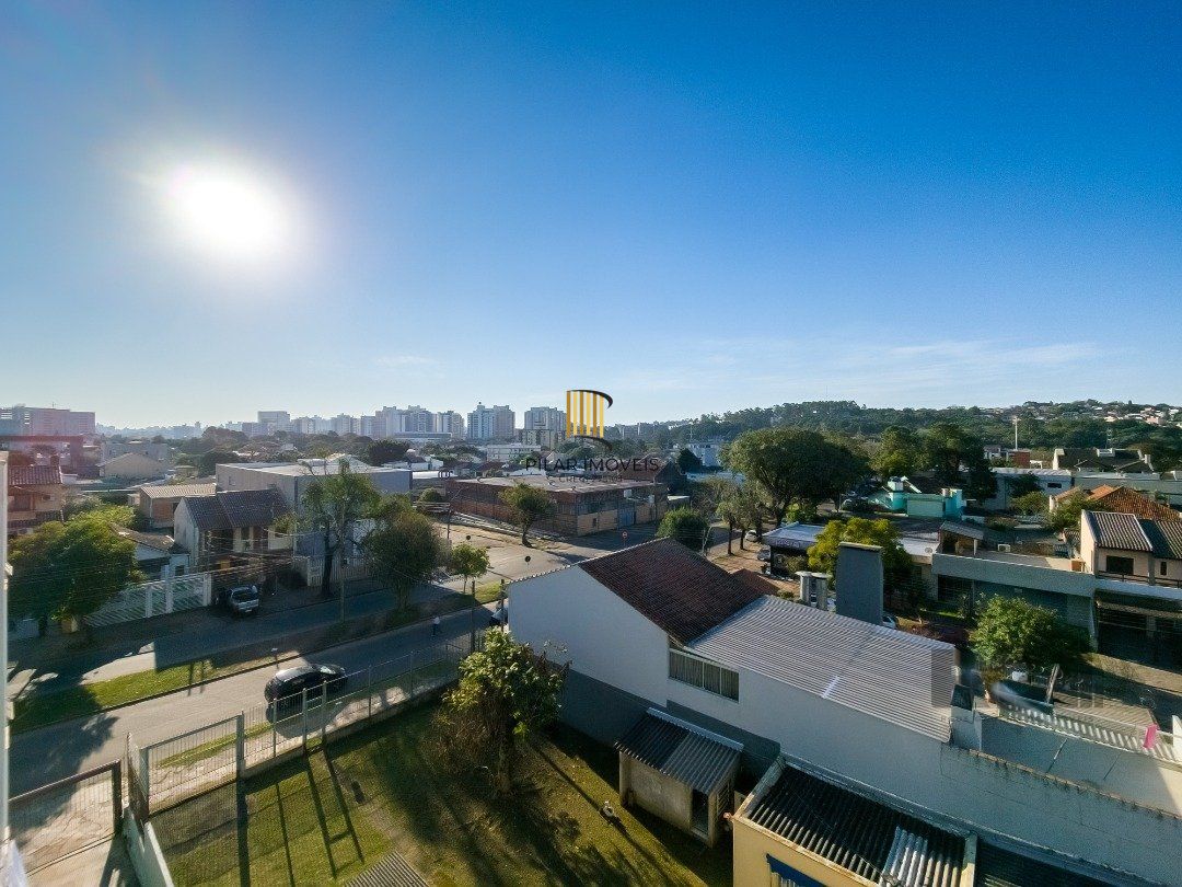 Cobertura, 2 quartos, 1 suite, dependência de empregada, 1 vaga de garagem, bairro Partenon