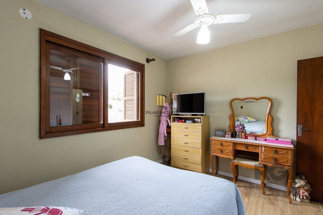 Casa 3 dormitórios no bairro Ipanema