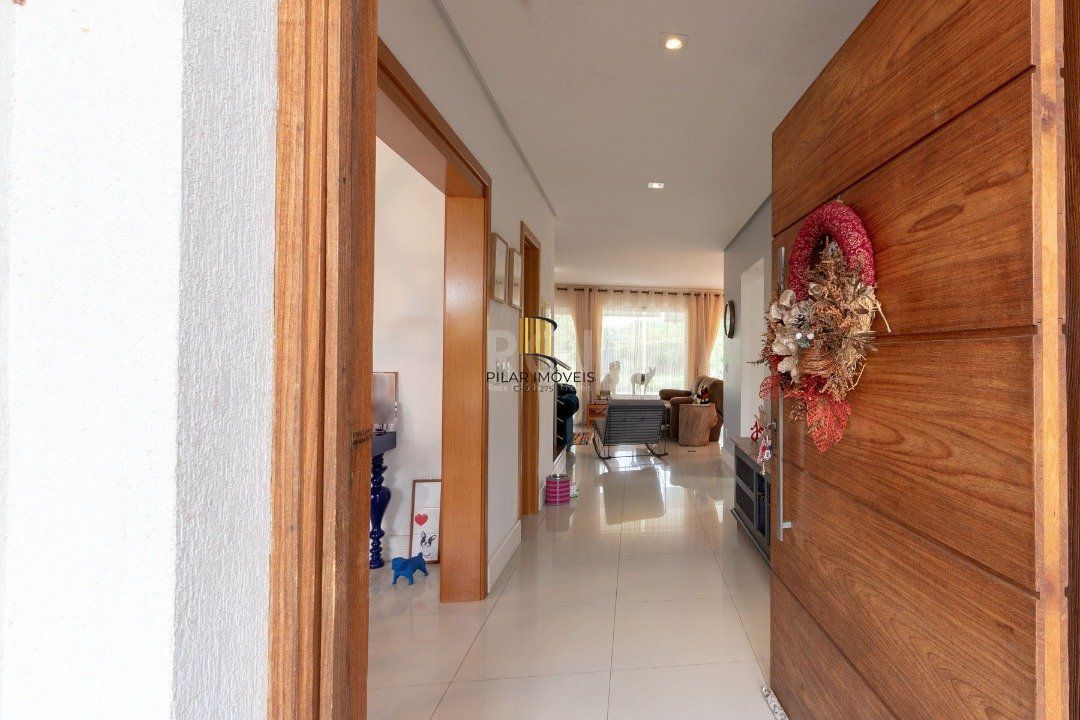 Casa 3 Dormitório(s) Bairro Terra Ville