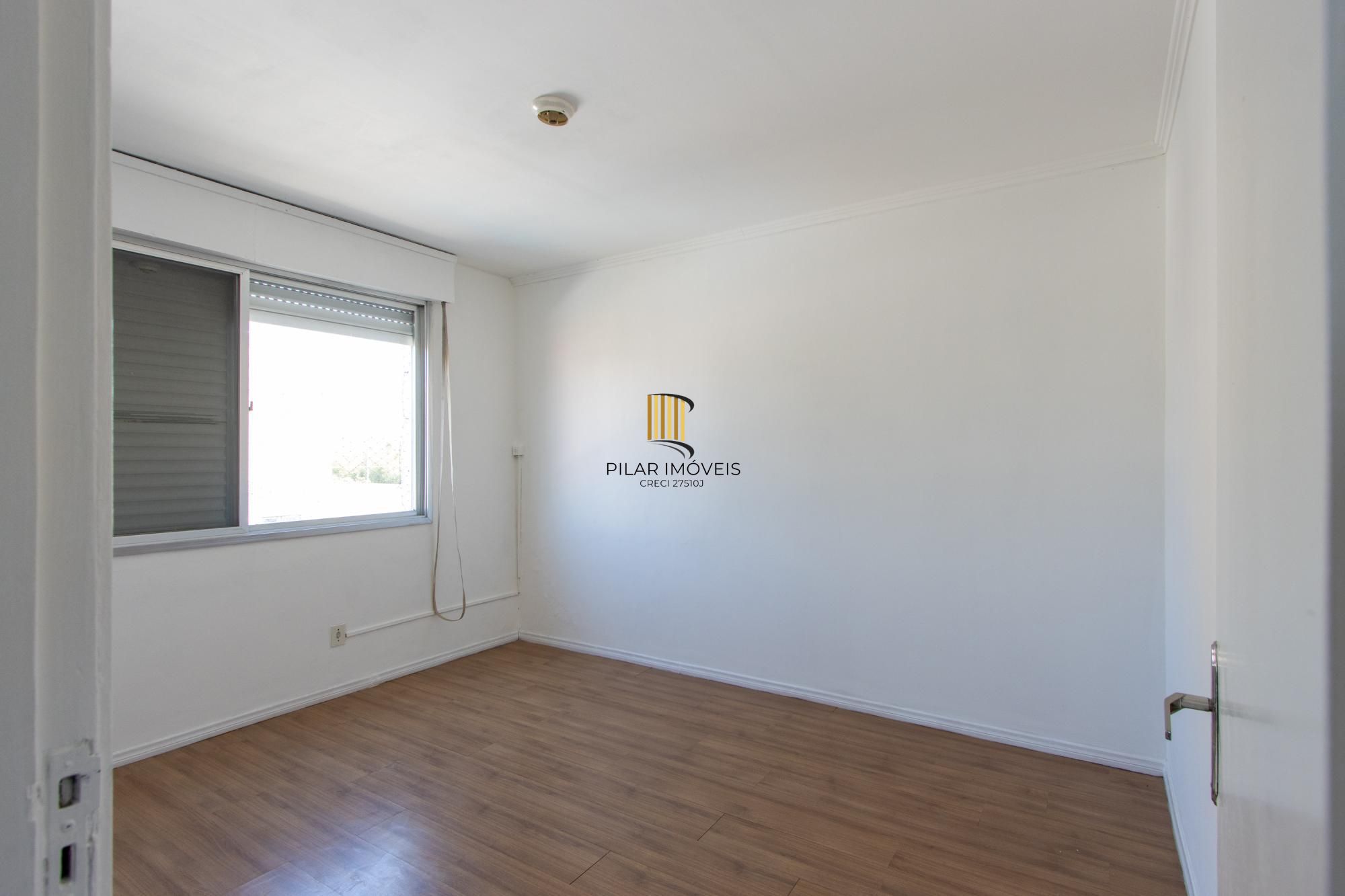 Apartamento de 02 dormitórios, banheiro social e lavabo. Vista panorâmica, cozinha ampla e área de serviço  ampla.