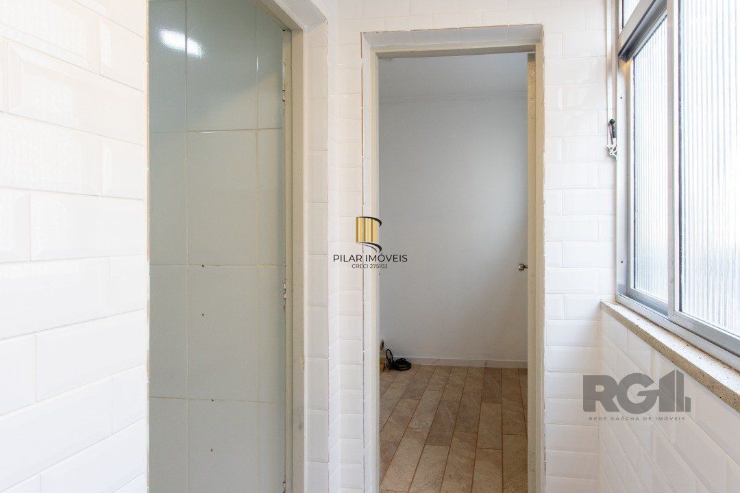 Apartamento | 2 quartos | 65,00m2 | 1 vaga | Bairro Menino Deus