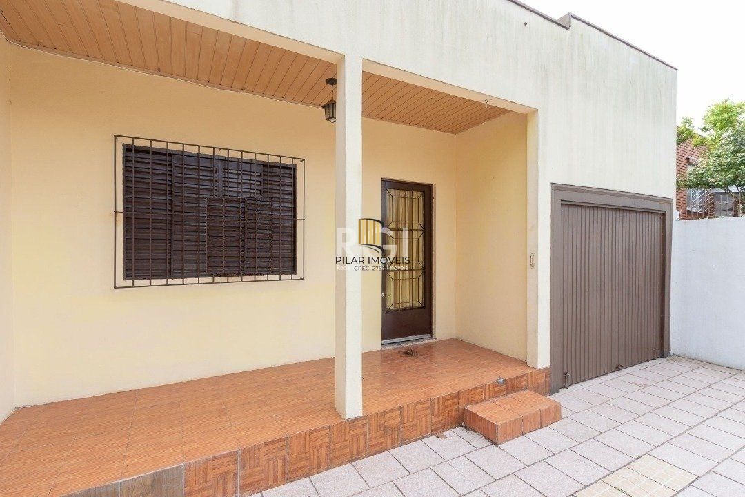 Casa para Venda - 50m², 2 dormitórios, 1 vaga - Cavalhada