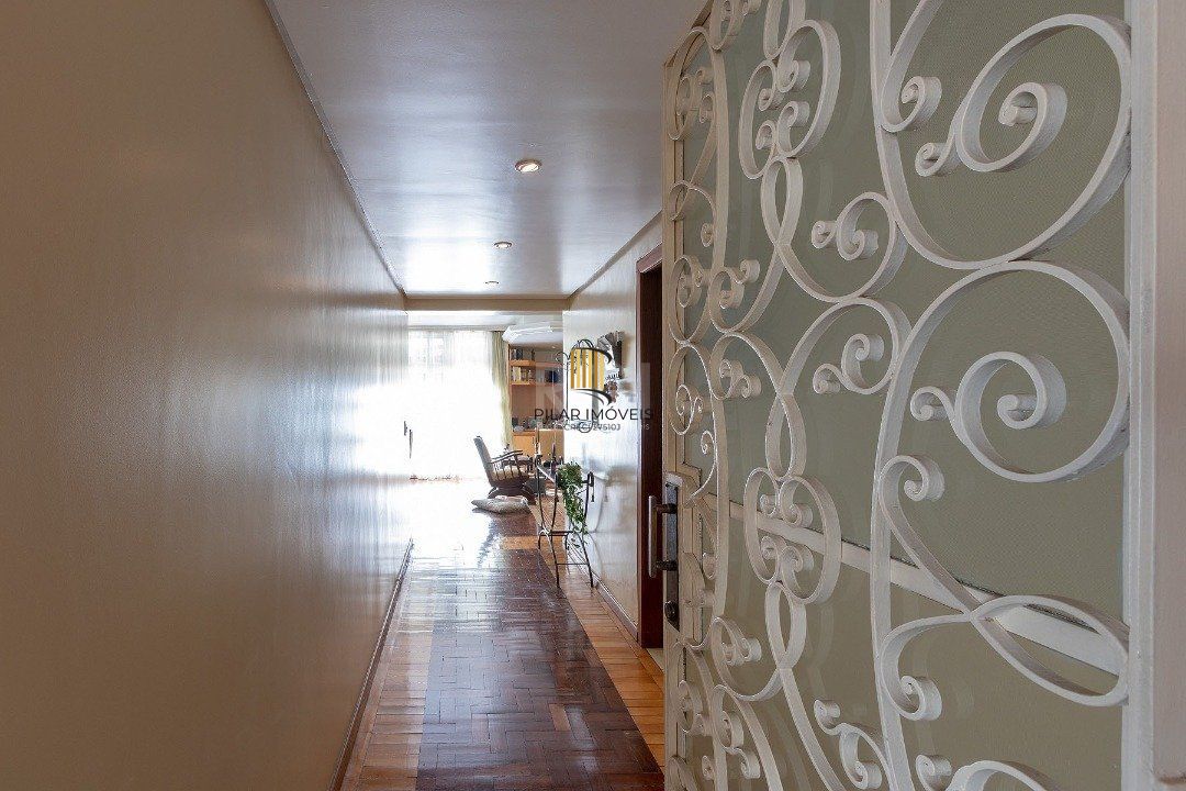Apartamento para Venda - 160m², 3 dormitórios, sendo 1 suites, 2 vagas - Centro Histórico