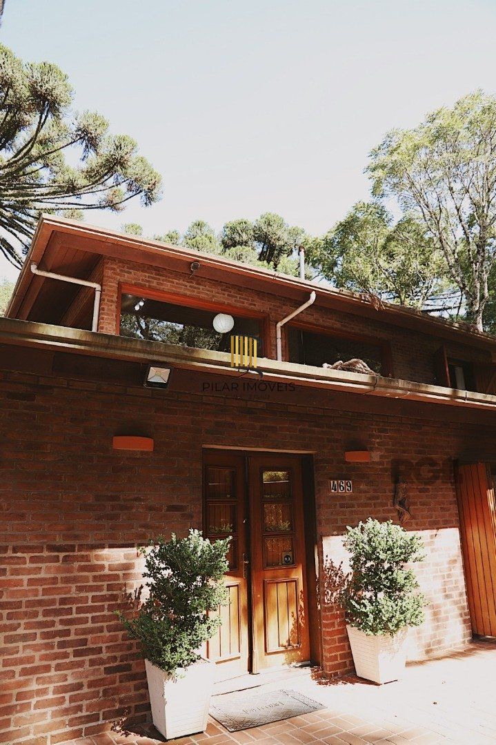 Linda casa em Canela
