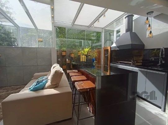 Casa de Condomínio 3 dormitórios no bairro Ipanema