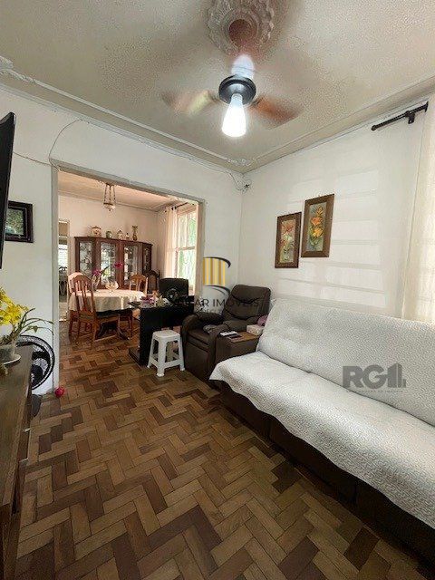 Casa 3 dormitórios no bairro Cristal