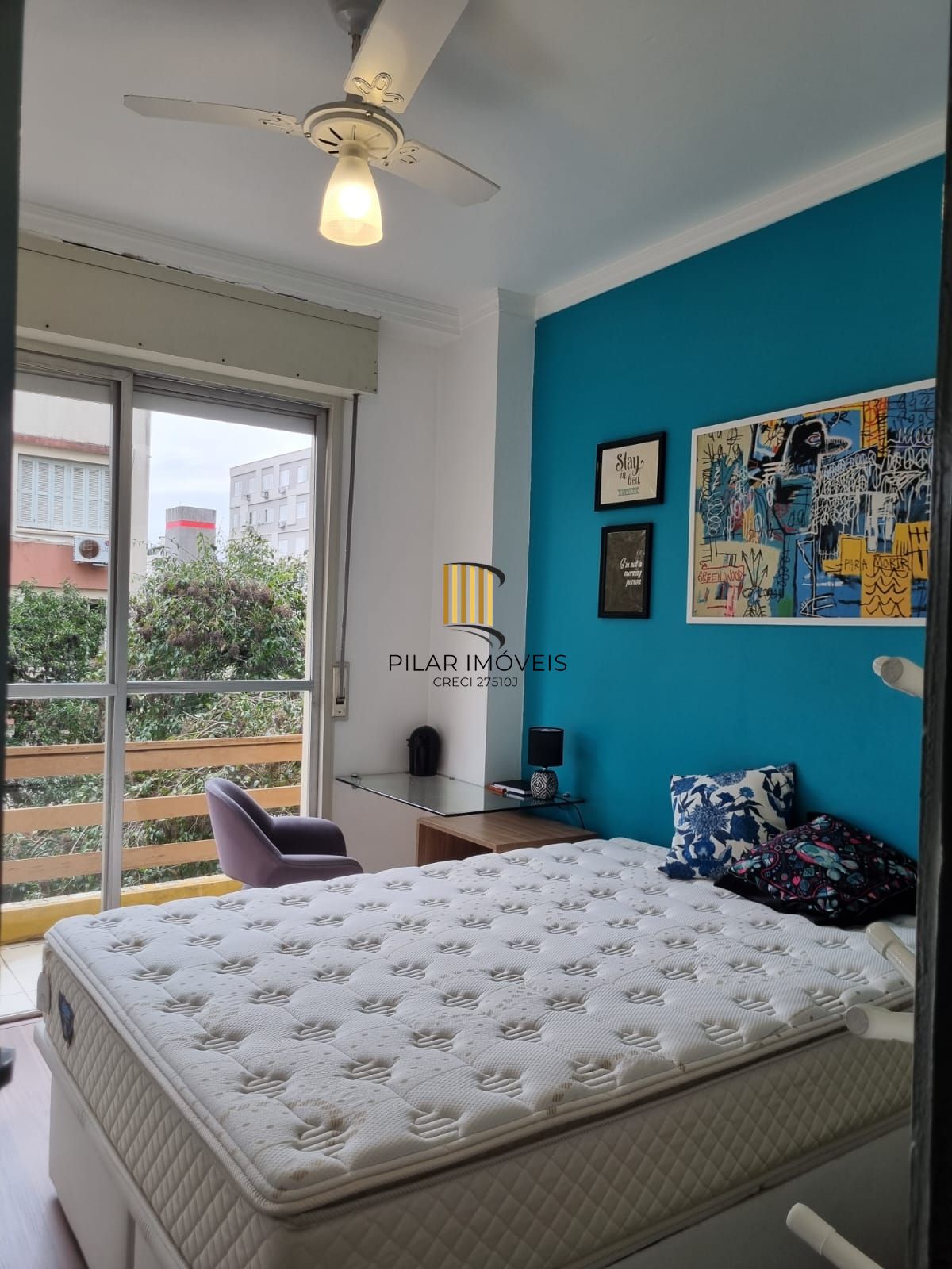 Apartamento de 1 dormitório com sacada no Centro Histórico.