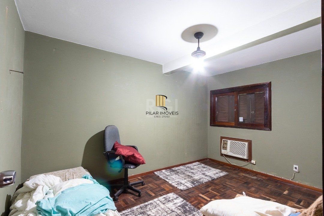 Casa para Venda - 600m², 3 dormitórios, sendo 1 suites, 8 vagas - Vila Assunção