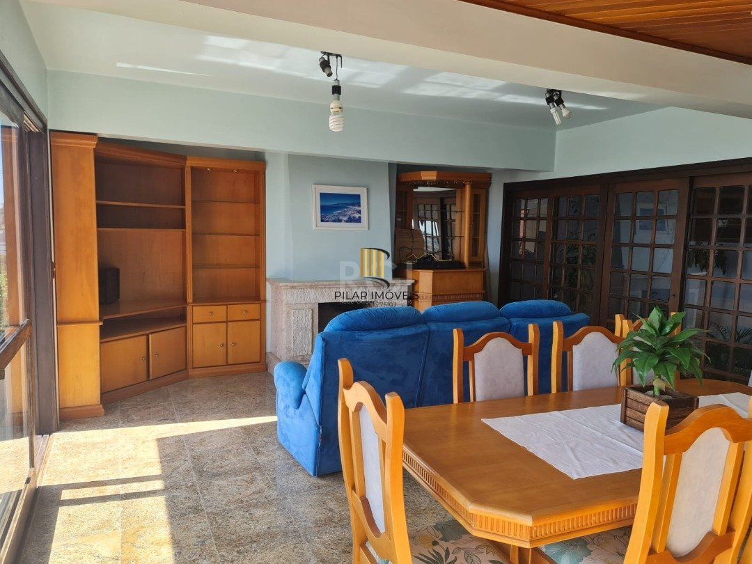Casa para Venda - 464m², 5 dormitórios, sendo 4 suites, 4 vagas - Nonoai