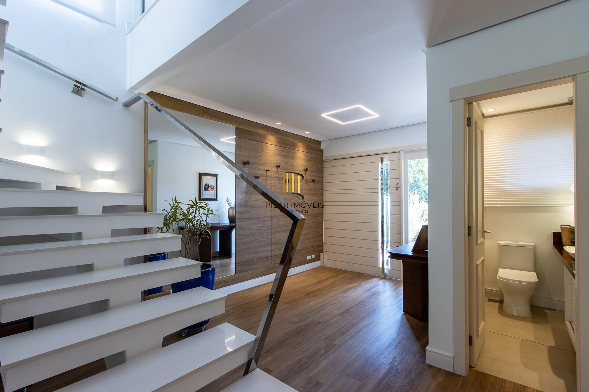 Casa no Condominio Terra Ville, com 3 quartos, piscina aquecida, espera elevador