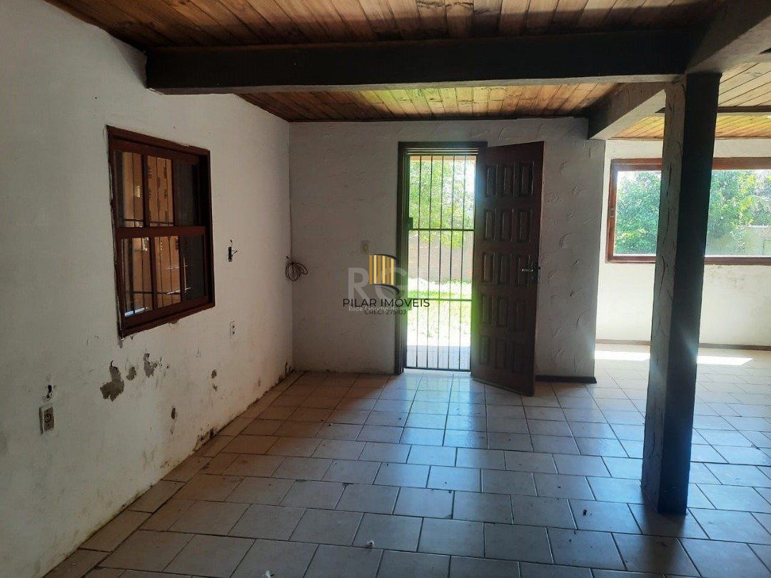 Casa 2 dormitórios no bairro Vila Nova