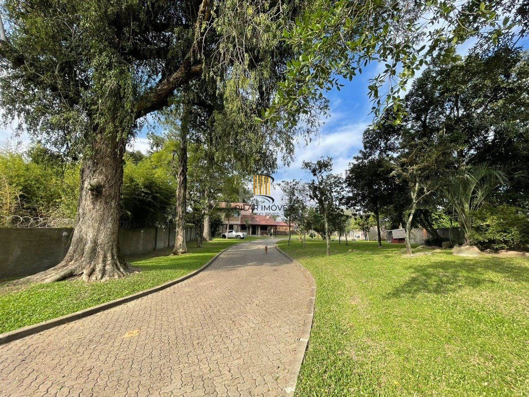 Sítio 4 dormitórios no bairro Martinica